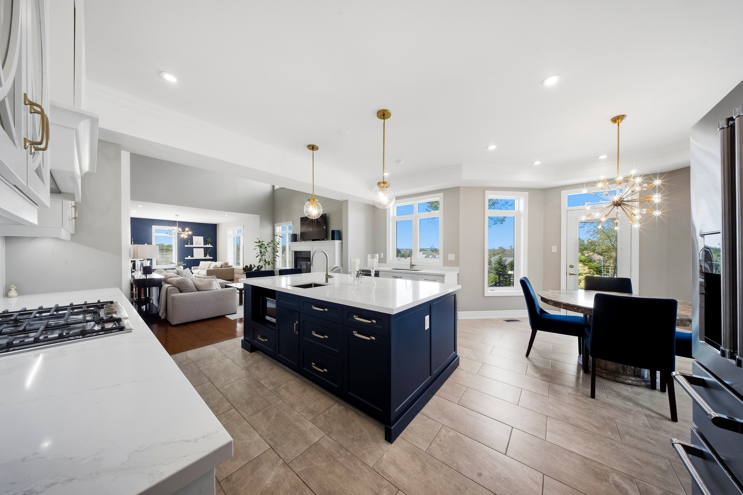 4 MORRISON COURT