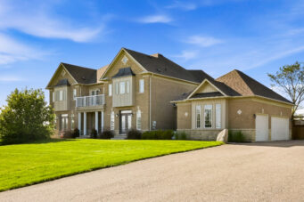 4 MORRISON COURT