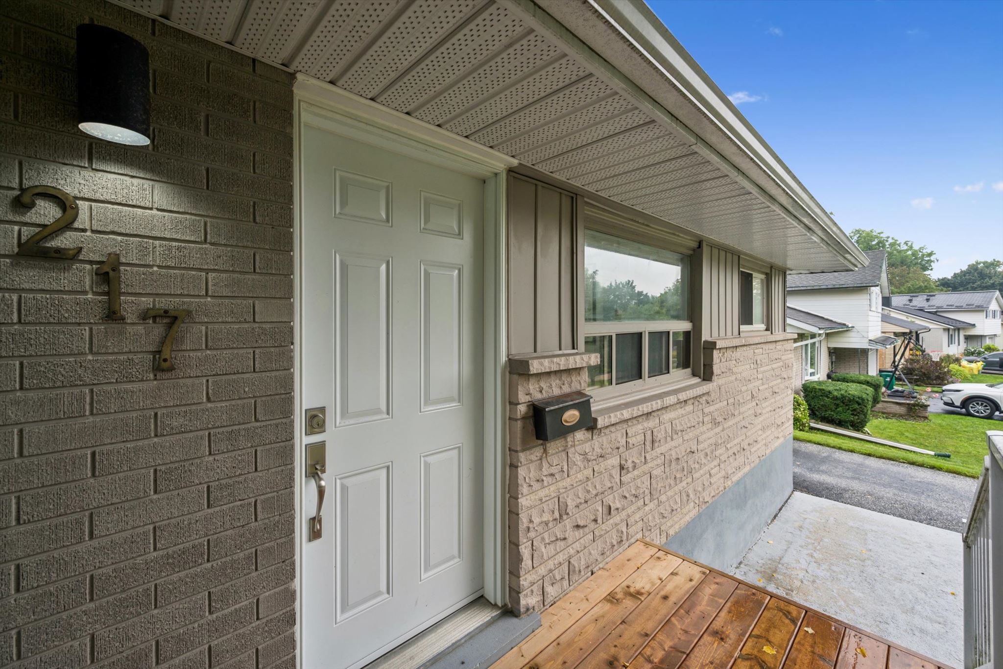 217 MAYFIELD AVENUE, WATERLOO
