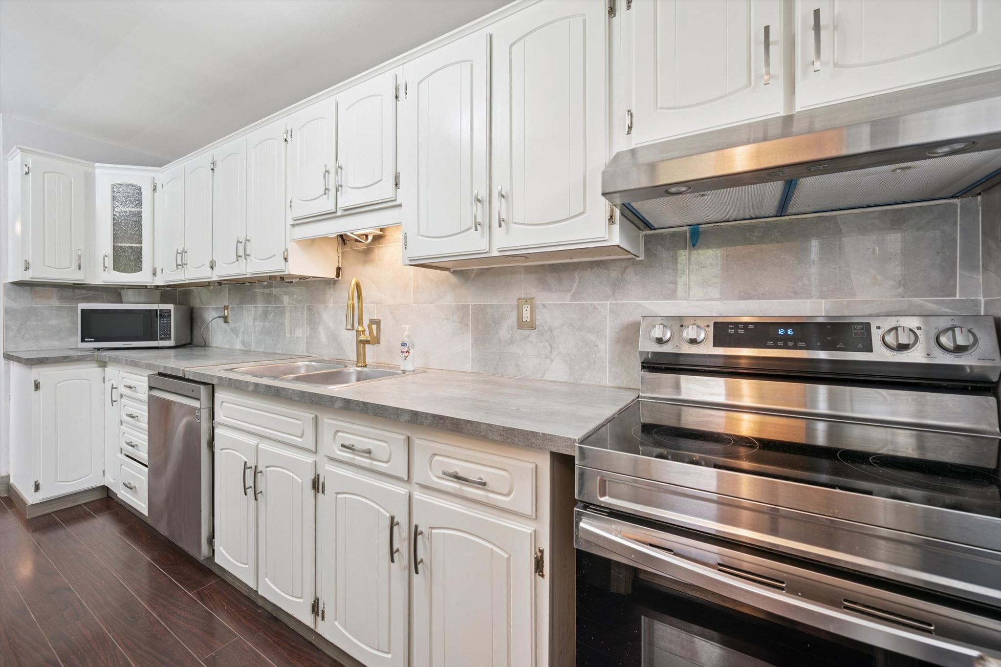 217 MAYFIELD AVENUE, WATERLOO