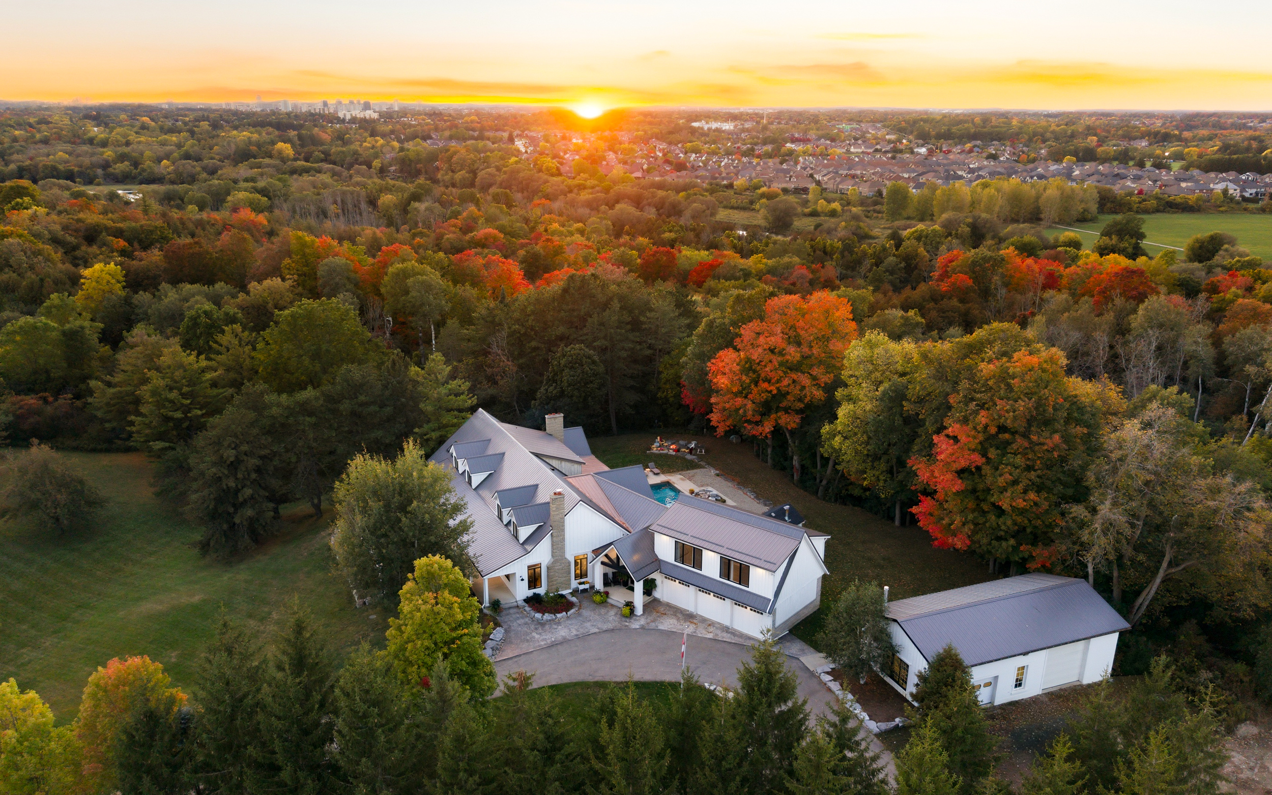 16 Kraft Drive, Waterloo